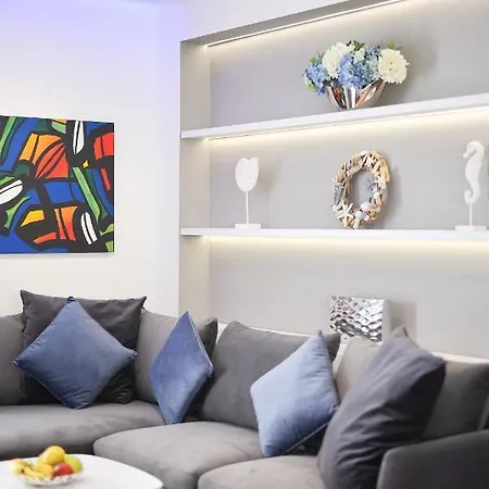 アパート Larga ザダル