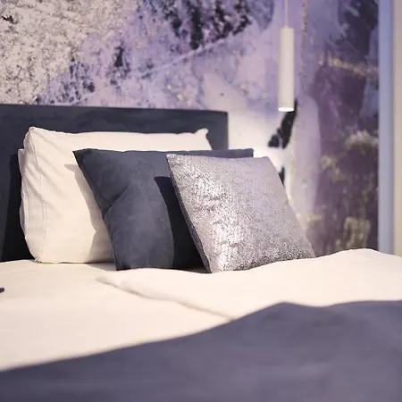 Larga アパート ザダル