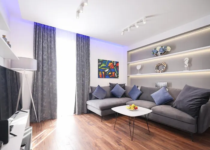 Larga * Ζαντάρ